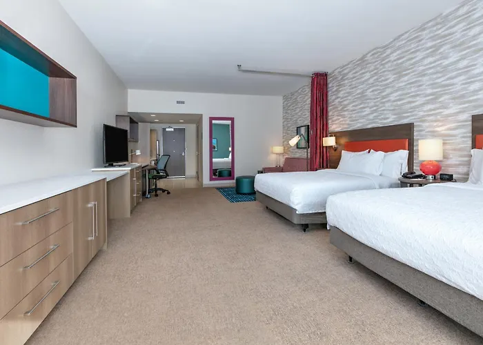 Home2 By Hilton Airport